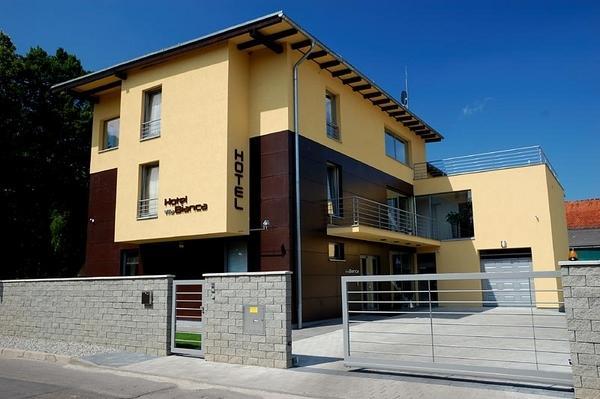 Hotel Villa Bianca Liptovský Mikuláš Εξωτερικό φωτογραφία